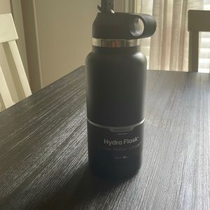 32 oz hydro flask Brand new